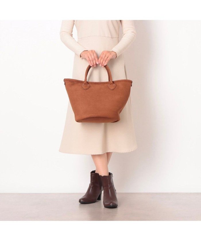 【アンビリオン/UNBILLION】のカシュカシュ cache cache / スエード調口元パイピングトート インテリア・キッズ・メンズ・レディースファッション・服の通販 founy(ファニー) https://founy.com/ ファッション Fashion レディースファッション Fashion for Women バッグ Bags カラフル Colorful Design ハンド Hand, Handmade バケツ Bucket, Bucket Style ミックス Mix, Mixed Style モチーフ Motif, Design Theme 再入荷 Restock / Back in Stock |ID: prp329100004839498 ipo3291000000035769817