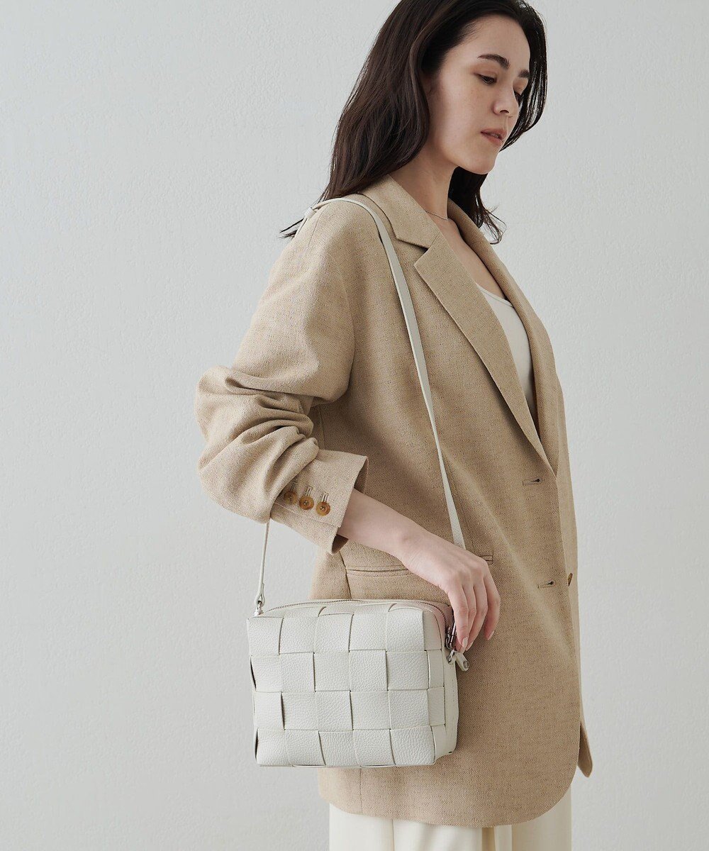 【イアクッチ/IACUCCI】のベルタ S CERVO 人気、トレンドファッション・服の通販 founy(ファニー) 　ファッション　Fashion　レディースファッション　Fashion for Women　春　Spring　コレクション　Collection, Seasonal Line　軽量　Lightweight, Ultra Light　ショルダー　Shoulder, Shoulder Strap　財布　Wallet, Purse　人気　Popular, Best Seller　ポケット　Pocket, Pocket Detail　メッシュ　Mesh, Net Fabric　S/S・春夏　SS, Spring/Summer, Warm Season　おすすめ　Recommended / Our Picks　夏　Summer　旅行　Travel　 other-1|ID: prp329100004839608 ipo3291000000035774880