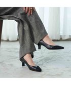 【リズ ラフィーネ/Riz raffinee】のRiz raffinee 異素材ポインテッドトゥコンビパンプス 人気、トレンドファッション・服の通販 founy(ファニー) ファッション Fashion レディースファッション Fashion for Women エレガント 上品 Elegant オケージョン Occasion Wear 春 Spring シンプル Simple, Minimal スタンダード Standard, Basic トレンド Trend, Trending Now フェミニン Feminine, Girly フォーマル Formal, Dressy プリント Print, Printed Pattern ベーシック Basic, Essential S/S・春夏 SS, Spring/Summer, Warm Season 日本製 Made In Japan 夏 Summer セレモニー Ceremony 入学式 Entrance Ceremony 卒業式 Graduation Ceremony 結婚式 Wedding ビジネス 仕事 通勤 Business / Work / Commuting 2025年 2025 2025春夏・S/S Spring/Summer 2025 SS25 thumbnail ブラックビー|ID: prp329100004839745 ipo3291000000035911410