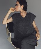 【アンクレイヴ/uncrave】のアルパカファーニット Vネックベスト 人気、トレンドファッション・服の通販 founy(ファニー) ファッション Fashion レディースファッション Fashion for Women アウター Coat / Outerwear Collection トップス・カットソー Cut & Sew Tops ニット Knit Tops & Sweaters ベスト&ジレ / 重ね着スタイル Vests & Gilets Vネックトップス V-Neck Tops / V-Cut Neckline Shirts インナー Innerwear 畦 Ribbed Knit 今季 This Season, Current Season ストレッチ Stretch, Stretchy Fabric スリーブ Sleeve, Long Sleeve / Short Sleeve セーター Sweater, Knitwear なめらか Smooth, Silky Texture フレンチ French, French Style ベスト Vest, Waistcoat 半袖 Short Sleeve, Half Sleeve A/W・秋冬 Autumn/Winter thumbnail チャコール|ID: prp329100004839752 ipo3291000000035268636