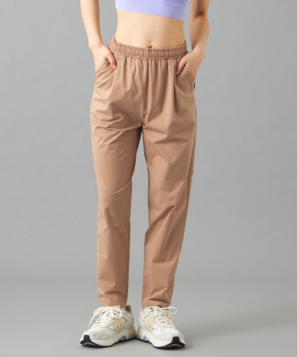 【チャコット/Chacott】のChacott BALANCE EasyCare+ テーパードパンツ インテリア・キッズ・メンズ・レディースファッション・服の通販 founy(ファニー) 　ファッション　Fashion　レディースファッション　Fashion for Women　パンツ　Pants & Trousers　吸水　Absorbent, Quick-Dry　シリコン　Silicone, Silicone Material　ストレッチ　Stretch, Stretchy Fabric　パウダー　Powder, Soft Tone　ポケット　Pocket, Pocket Detail　メッシュ　Mesh, Net Fabric　ベージュ|ID: prp329100004839909 ipo3291000000036278562
