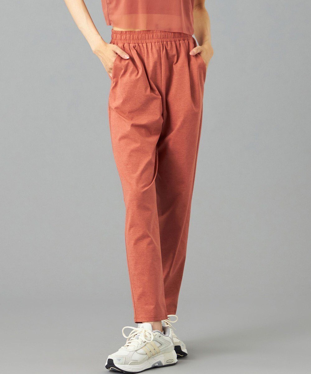 【チャコット/Chacott】のChacott BALANCE EasyCare+ テーパードパンツ インテリア・キッズ・メンズ・レディースファッション・服の通販 founy(ファニー) 　ファッション　Fashion　レディースファッション　Fashion for Women　パンツ　Pants & Trousers　吸水　Absorbent, Quick-Dry　シリコン　Silicone, Silicone Material　ストレッチ　Stretch, Stretchy Fabric　パウダー　Powder, Soft Tone　ポケット　Pocket, Pocket Detail　メッシュ　Mesh, Net Fabric　レンガ|ID: prp329100004839909 ipo3291000000036278565