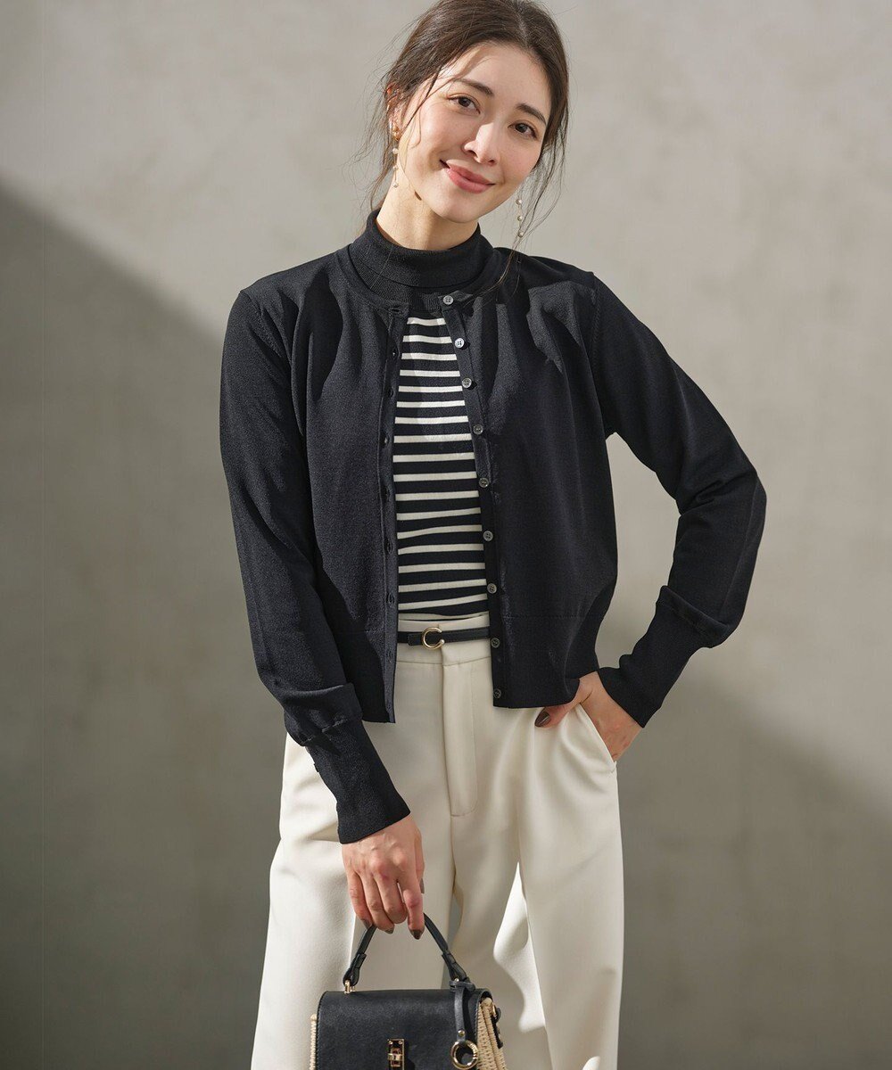 【組曲/KUMIKYOKU】の【6色展開・UVケア】クルーネックモダンカーディガン インテリア・キッズ・メンズ・レディースファッション・服の通販 founy(ファニー) 　ファッション　Fashion　レディースファッション　Fashion for Women　トップス・カットソー　Cut & Sew Tops　カーディガン・羽織り　Layered Style Cardigans　カーディガン　Cardigan, Knitwear　コンパクト　Compact, Small Size　シンプル　Simple, Minimal　ストレッチ　Stretch, Stretchy Fabric　チャーム　Charm, Pendant　人気　Popular, Best Seller　バランス　Balance, Style Balance　フロント　Front, Front Design　モダン　Modern, Contemporary　A/W・秋冬　Autumn/Winter　エレガント 上品　Elegant　ブラック系|ID: prp329100004839949 ipo3291000000036114899