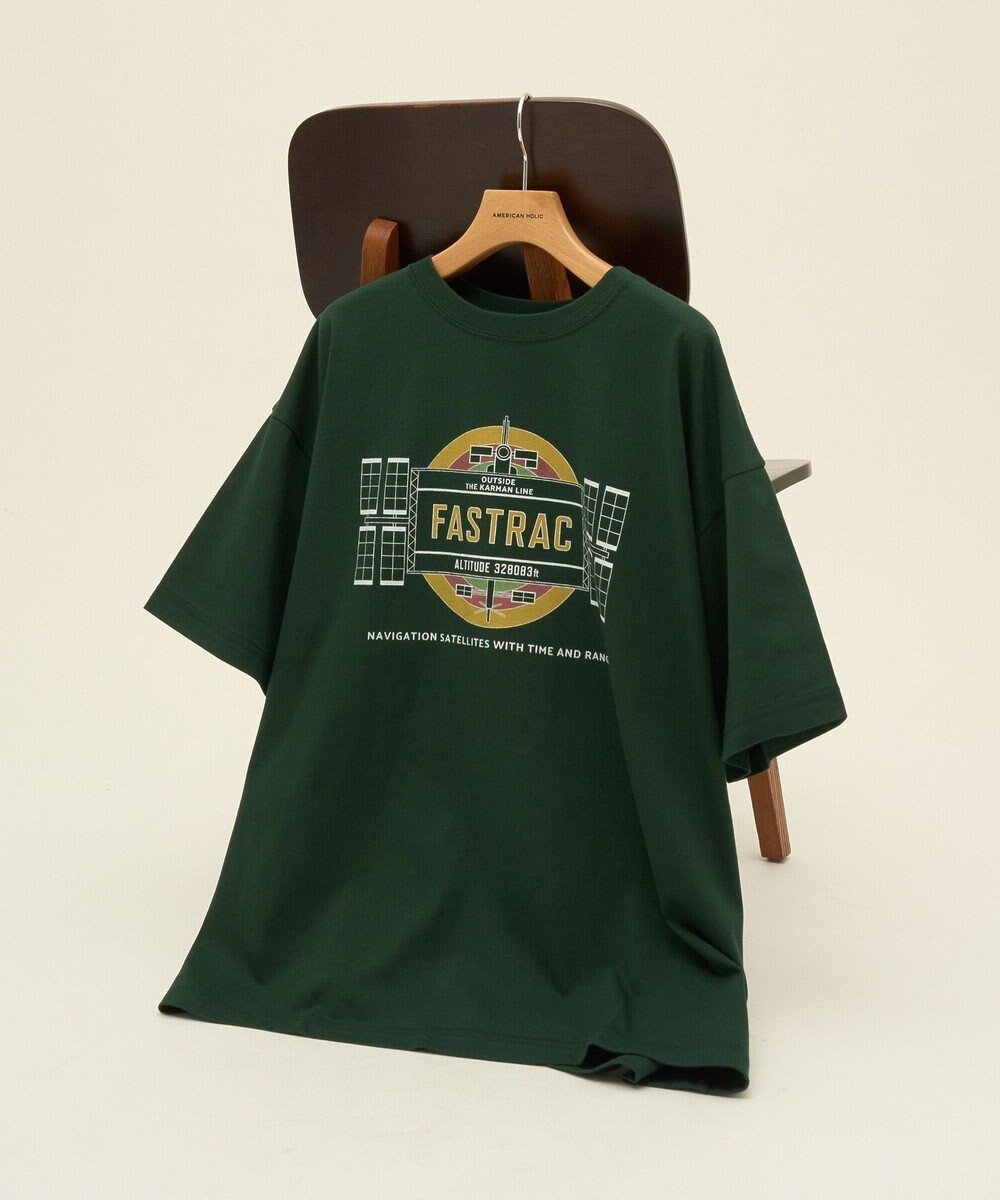 【アメリカンホリック/AMERICAN HOLIC】のスペースプリントTシャツ インテリア・キッズ・メンズ・レディースファッション・服の通販 founy(ファニー) ファッション Fashion レディースファッション Fashion for Women トップス・カットソー Cut & Sew Tops シャツ・ブラウス・オフィスカジュアル Elegant Blouses & Button-Ups ロングTシャツ・Tシャツ Longline T-Shirts & Tees カットソー・ベーシックTシャツ Cut-and-Sewn Tops / Stretch Tees & Basics おすすめ Recommended / Our Picks カットソー Cut and Sewn Top グラフィック Graphic, Graphic Design デニム Denim, Jeans Material ビッグ Big, Oversized フェミニン Feminine, Girly プリント Print, Printed Pattern ポケット Pocket, Pocket Detail ヴィンテージ Vintage Style 夏 Summer 春 Spring S/S・春夏 SS, Spring/Summer, Warm Season Green|ID: prp329100004840081 ipo3291000000036293379