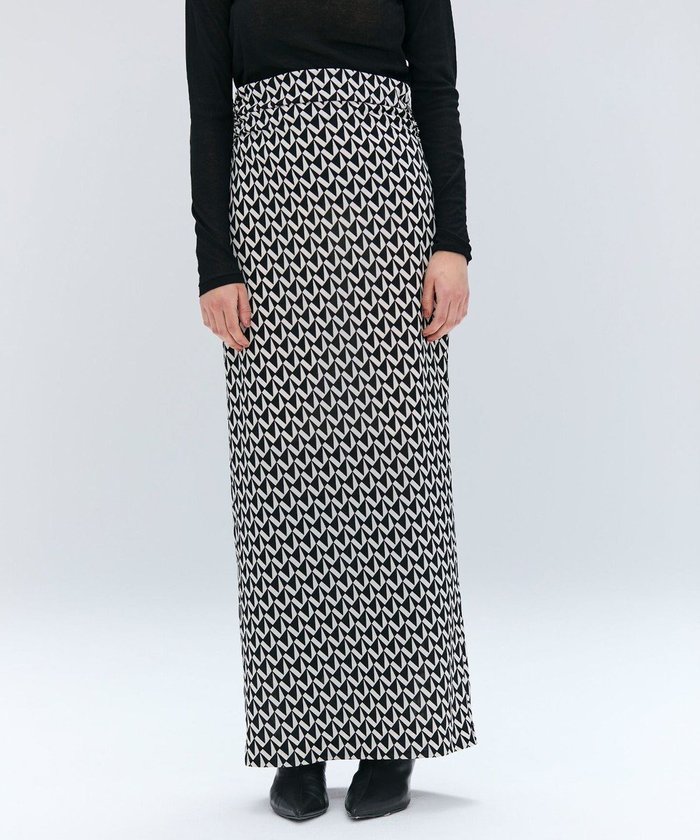 【ベイジ,/BEIGE,】の【洗える】MODESTO / ジャージーストレッチIラインロングスカート インテリア・キッズ・メンズ・レディースファッション・服の通販 founy(ファニー) https://founy.com/ ファッション Fashion レディースファッション Fashion for Women スカート Skirts ロングスカート Long Skirts / Maxi & Midi Skirts 洗える Machine Washable ギャザー Gathered, Ruffled シンプル Simple, Minimal ストレッチ Stretch, Stretchy Fabric セットアップ Set-Up, Coordinated Outfit ドレープ Drape, Draping Fabric フィット Fit, Slim Fit プリント Print, Printed Pattern モノトーン Monotone, Black and White ロング Long, Long-Length A/W・秋冬 Autumn/Winter S/S・春夏 SS, Spring/Summer, Warm Season おすすめ Recommended / Our Picks 夏 Summer エレガント 上品 Elegant |ID: prp329100004840099 ipo3291000000035857255