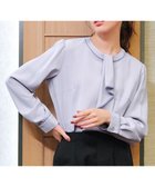 【ティアクラッセ/Tiaclasse】の【2WAY・新色追加】取り外し可能な​配色パイピングボウタイブラウス グレー|ID: prp329100004840209 ipo3291000000035568144