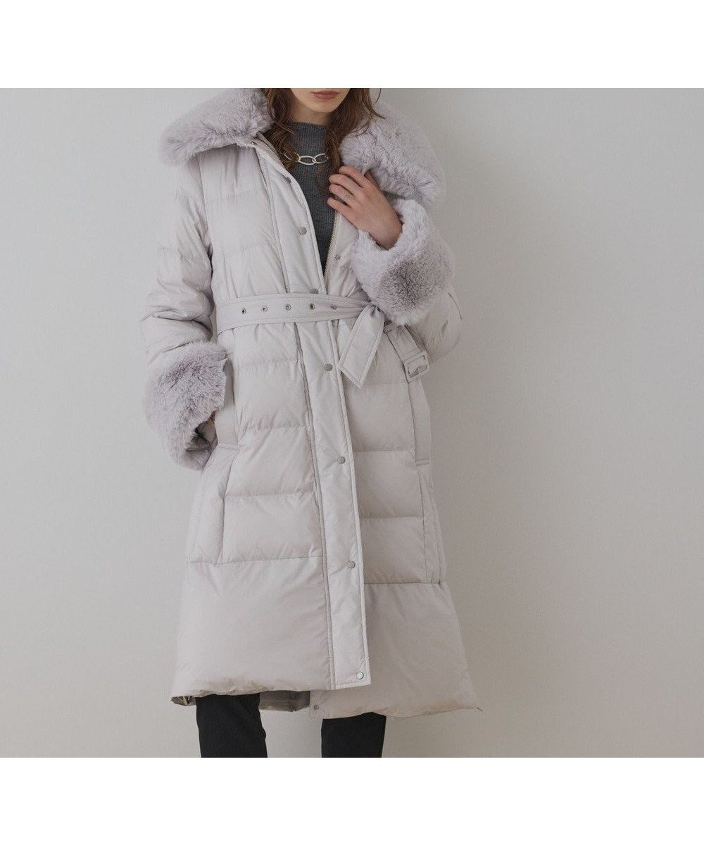 【グレース コンチネンタル/GRACE CONTINENTAL】のファーカラーロングダウン 人気、トレンドファッション・服の通販 founy(ファニー) ファッション Fashion レディースファッション Fashion for Women アウター Coat / Outerwear Collection コート・ロングコート・ピーコート Long Coats, Peacoats & More レディースジャケット・軽アウター Jackets エレガント 上品 Elegant ジャケット Jacket, Outerwear ストリング String, Drawstring タフタ Taffeta, Structured Fabric ダウン Down, Puffer フィット Fit, Slim Fit フェザー Feather, Feather Detail フェミニン Feminine, Girly フレア Flare, Flared リュクス Luxury, Elegant, High-End, Chic 冬 Winter / This Winter A/W・秋冬 Autumn/Winter other-1|ID: prp329100004840220 ipo3291000000035270435