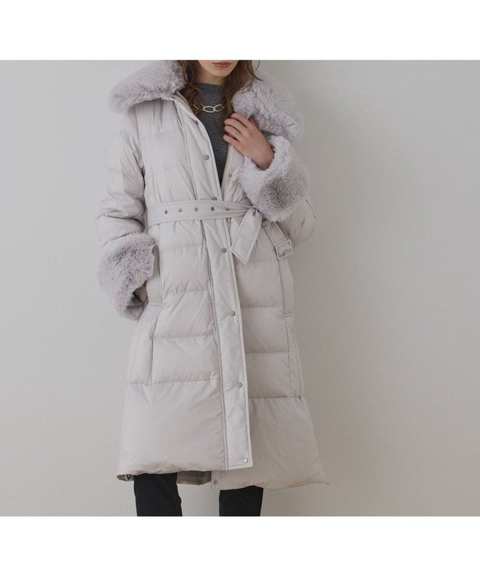 【グレース コンチネンタル/GRACE CONTINENTAL】のファーカラーロングダウン インテリア・キッズ・メンズ・レディースファッション・服の通販 founy(ファニー) https://founy.com/ ファッション Fashion レディースファッション Fashion for Women アウター Coat / Outerwear Collection コート・ロングコート・ピーコート Long Coats, Peacoats & More レディースジャケット・軽アウター Jackets エレガント 上品 Elegant ジャケット Jacket, Outerwear ストリング String, Drawstring タフタ Taffeta, Structured Fabric ダウン Down, Puffer フィット Fit, Slim Fit フェザー Feather, Feather Detail フェミニン Feminine, Girly フレア Flare, Flared リュクス Luxury, Elegant, High-End, Chic 冬 Winter / This Winter A/W・秋冬 Autumn/Winter |ID: prp329100004840220 ipo3291000000035270436