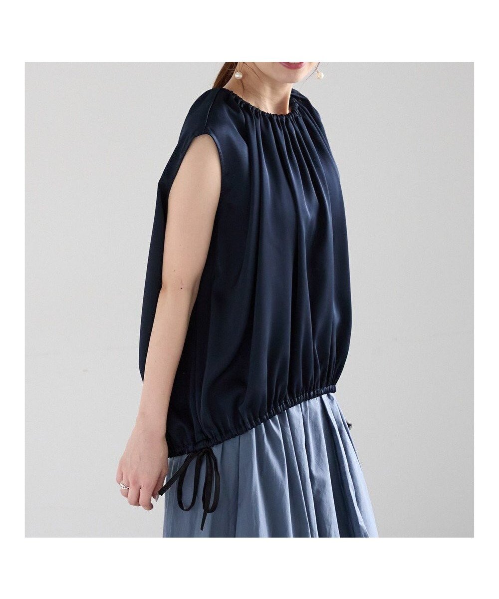 【テチチ/Te chichi】のサテンサイドリボンブラウス インテリア・キッズ・メンズ・レディースファッション・服の通販 founy(ファニー) 　ファッション　Fashion　レディースファッション　Fashion for Women　トップス・カットソー　Cut & Sew Tops　シャツ・ブラウス・オフィスカジュアル　Elegant Blouses & Button-Ups　ギャザー　Gathered, Ruffled　サテン　Satin, Glossy Fabric　ドレープ　Drape, Draping Fabric　リボン　Ribbon, Bow　エレガント 上品　Elegant　夏　Summer　S/S・春夏　SS, Spring/Summer, Warm Season　A/W・秋冬　Autumn/Winter　ネイビー|ID: prp329100004840328 ipo3291000000036206072