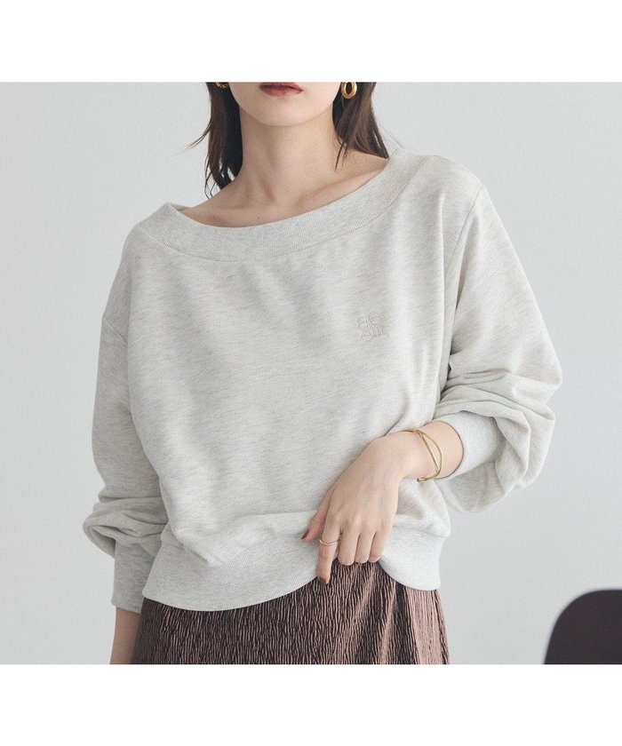 【アースミュージックアンドエコロジー/earth music&ecology】のショート丈ワンポイント刺繍オフショルスウェット インテリア・キッズ・メンズ・レディースファッション・服の通販 founy(ファニー) https://founy.com/ ファッション Fashion レディースファッション Fashion for Women トップス・カットソー Cut & Sew Tops レディースパーカー・カジュアルフーディー Casual Hoodies & Sweatshirts スウェット・クルーネックトップス Sweatshirts & Crewnecks / Relaxed Fit Sweat Tops おすすめ Recommended / Our Picks ショート Short, Short Length シンプル Simple, Minimal スウェット / スエット Sweatshirt, Sweatwear フェミニン Feminine, Girly ポケット Pocket, Pocket Detail ワンポイント One Point, Statement Accent A/W・秋冬 Autumn/Winter |ID: prp329100004840346 ipo3291000000035714917