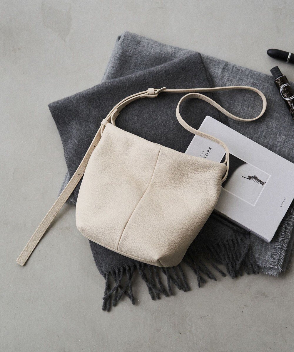 【ラシット/russet】のレザーミニショルダーバッグ(CE-1657) インテリア・キッズ・メンズ・レディースファッション・服の通販 founy(ファニー) ファッション Fashion レディースファッション Fashion for Women コンパクト Compact, Small Size ショルダー Shoulder, Shoulder Strap シルバー Silver, Metallic Silver シンプル Simple, Minimal フォルム Silhouette, Form ポケット Pocket, Pocket Detail 再入荷 Restock / Back in Stock おすすめ Recommended / Our Picks 日本製 Made In Japan エレガント 上品 Elegant 2025年 2025 2025-2026秋冬・A/W Autumn/Winter 2025–26 AW25–26 Ivory|ID: prp329100004840349 ipo3291000000035270898