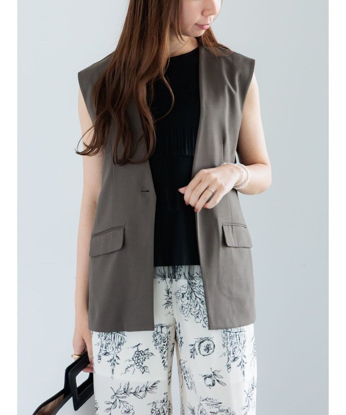 【テチチ/Te chichi】の麻調Yカラージレ インテリア・キッズ・メンズ・レディースファッション・服の通販 founy(ファニー) https://founy.com/ ファッション Fashion レディースファッション Fashion for Women アウター Coat / Outerwear Collection レディースジャケット・軽アウター Jackets ジャケット Jacket, Outerwear リネン Linen, Linen Fabric 夏 Summer S/S・春夏 SS, Spring/Summer, Warm Season A/W・秋冬 Autumn/Winter |ID: prp329100004840384 ipo3291000000036205229