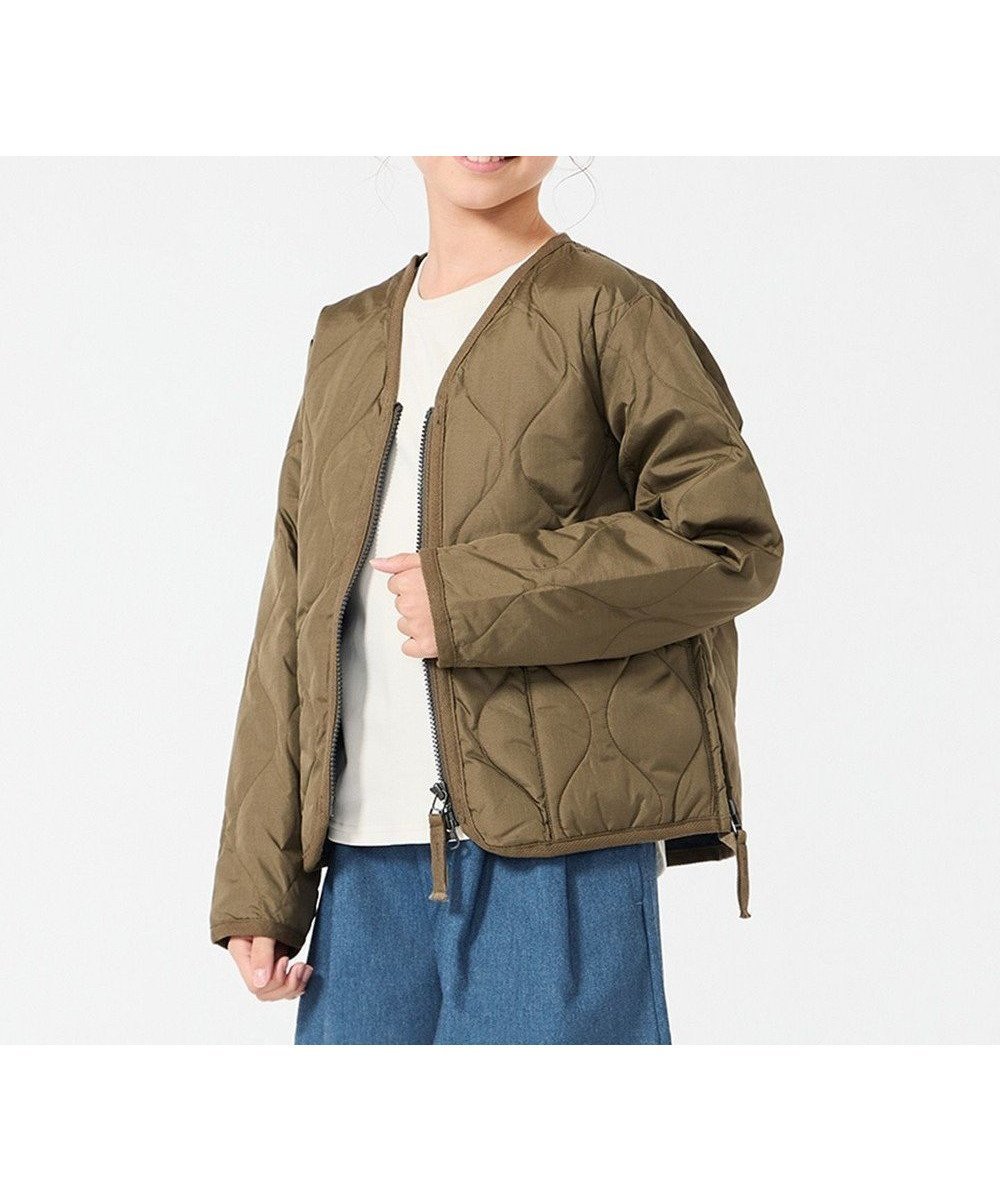 【アンフィーロ/UNFILO / KIDS】の【120-150cm】TAION ミリタリーZIP Vネック ダウンジャケット(UNISEX) 人気、トレンドファッション・服の通販 founy(ファニー) 　ファッション　Fashion　キッズファッション　Fashion for Kids　アウター　Coat Outerwear /Kids　インナー　Innerwear　ウォッシャブル　Machine Washable　キルト　Quilt, Quilted Fabric　コラボ　Collaboration, Collab　コンパクト　Compact, Small Size　ジャケット　Jacket, Outerwear　スカーフ　Scarf, Neckwear　スリット　Slit, Slit Detail　タンブラー　Tumbler, Travel Mug　ダウン　Down, Puffer　人気　Popular, Best Seller　ハンカチ　Handkerchief, Hanky　パッチ　Patch, Appliqué　ベスト　Vest, Waistcoat　ベーシック　Basic, Essential　ポケット　Pocket, Pocket Detail　マフラー　Scarf, Muffler　ミリタリー　Military, Army Style　ユニセックス　Unisex, Genderless　リップ　Lip, Lip Motif　A/W・秋冬　Autumn/Winter　 other-1|ID: prp329100004840653 ipo3291000000035788245