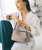 【トプカピ/TOPKAPI】の【Breath TOPKAPI】シュリンクレザー ショルダー付き ミニ トートバッグ / チャーム付き 人気、トレンドファッション・服の通販 founy(ファニー) ファッション Fashion レディースファッション Fashion for Women バッグ Bags コンパクト Compact, Small Size ショルダー Shoulder, Shoulder Strap チャーム Charm, Pendant フォルム Silhouette, Form thumbnail グレージュ|ID: prp329100004840972 ipo3291000000035599642