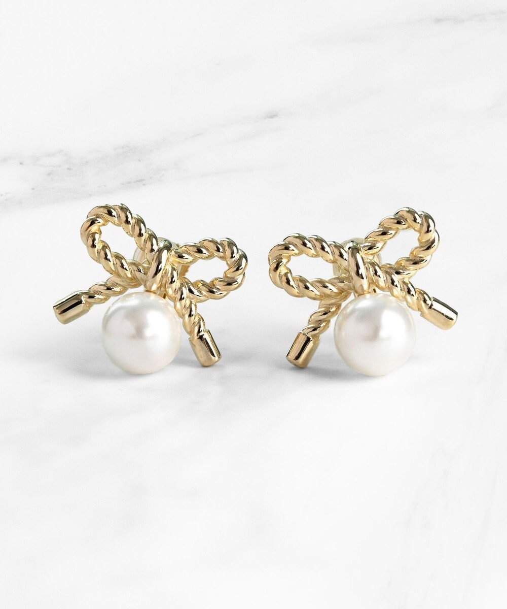 【トッカ/TOCCA】のPROMISE PEARL RIBBON EARRINGS イヤリング インテリア・キッズ・メンズ・レディースファッション・服の通販 founy(ファニー) 　ファッション　Fashion　レディースファッション　Fashion for Women　ジュエリー　Jewelry　ファッションリング　Fashion Rings　イヤリング・フープ・ドロップタイプ　Hoop, Drop & Clip Earrings　アクセサリー　Fashion Accessories　アンティーク　Antique-Inspired　イエロー　Yellow　イヤリング　Earrings　シルバー　Silver, Metallic Silver　テクスチャー　Texture, Textured Fabric　パール　Pearl, Pearl Accent　ビジュー　Bijou, Jewel-like Accent　フェミニン　Feminine, Girly　モチーフ　Motif, Design Theme　リボン　Ribbon, Bow　エレガント 上品　Elegant　ゴールド系|ID: prp329100004841071 ipo3291000000036279924