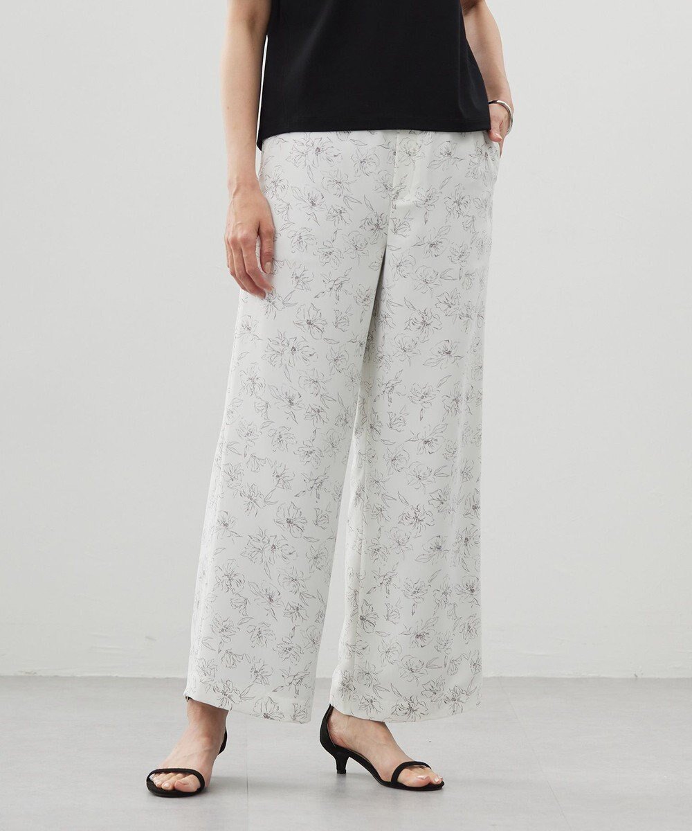 【ジェイ プレス/J.PRESS】の【洗える】ラインフラワープリント ワイドパンツ インテリア・キッズ・メンズ・レディースファッション・服の通販 founy(ファニー) 　ファッション　Fashion　レディースファッション　Fashion for Women　パンツ　Pants & Trousers　ドレープ　Drape, Draping Fabric　フラワー　Flower, Floral　プリント　Print, Printed Pattern　モチーフ　Motif, Design Theme　リラックス　Relax, Relaxed Fit　ワイド　Wide, Wide Fit　エレガント 上品　Elegant　夏　Summer　春　Spring　S/S・春夏　SS, Spring/Summer, Warm Season　洗える　Machine Washable　オフベース系|ID: prp329100004841083 ipo3291000000035846375