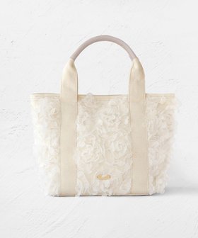 【トッカ/TOCCA】のIN THE GARDEN キャンバストートバッグ 人気、トレンドファッション・服の通販 founy(ファニー) ファッション Fashion レディースファッション Fashion for Women バッグ Bags 2025年 2025 2025春夏・S/S Spring/Summer 2025 SS25 おすすめ Recommended / Our Picks シンプル Simple, Minimal チュール Tulip, Tulip Motif デニム Denim, Jeans Material ドレス Dress, One-Piece フォルム Silhouette, Form ポケット Pocket, Pocket Detail リュクス Luxury, Elegant, High-End, Chic 夏 Summer S/S・春夏 SS, Spring/Summer, Warm Season 財布 Wallet, Purse |ID:prp329100004841091