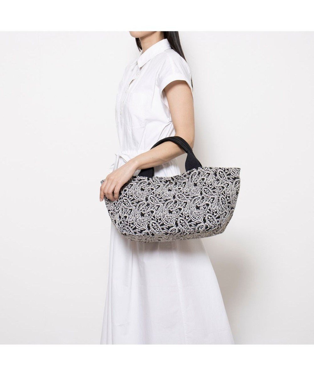 【アンビリオン/UNBILLION】のカシュカシュ cachecache / ペーズリー柄ジャガードトートバッグ インテリア・キッズ・メンズ・レディースファッション・服の通販 founy(ファニー) 　ファッション　Fashion　レディースファッション　Fashion for Women　バッグ　Bags　カラフル　Colorful Design　シンプル　Simple, Minimal　ハンド　Hand, Handmade　ポケット　Pocket, Pocket Detail　ミックス　Mix, Mixed Style　モチーフ　Motif, Design Theme　再入荷　Restock / Back in Stock　ブラック|ID: prp329100004841285 ipo3291000000035282921