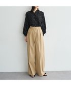 【イェッカ ヴェッカ/YECCA VECCA】のメタルホックワイドパンツ 人気、トレンドファッション・服の通販 founy(ファニー) ファッション Fashion レディースファッション Fashion for Women パンツ Pants & Trousers ドレープ Drape, Draping Fabric ポケット Pocket, Pocket Detail メタル Metal, Metal Parts ループ Loop, Loop Knit ワイド Wide, Wide Fit 夏 Summer 春 Spring S/S・春夏 SS, Spring/Summer, Warm Season ビジネス 仕事 通勤 Business / Work / Commuting thumbnail Beige|ID: prp329100004841444 ipo3291000000035517851