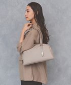 【トプカピ/TOPKAPI】の【Breath TOPKAPI】RIPPLE リプル ワイド ボストンバッグ チャーム付き 人気、トレンドファッション・服の通販 founy(ファニー) ファッション Fashion レディースファッション Fashion for Women キーホルダー Keychain, Key Holder クール Cool, Chic 軽量 Lightweight, Ultra Light チャーム Charm, Pendant 人気 Popular, Best Seller フラット Flat, Flat Shoes ボストン Boston ボストンバッグ Boston Bag, Retro Bag ポケット Pocket, Pocket Detail ラウンド Round, Round Neck ワイド Wide, Wide Fit thumbnail ライトトープ|ID: prp329100004841476 ipo3291000000035705121