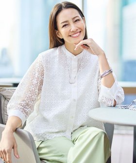 【自由区/JIYU-KU】の【カタログ掲載】ジオメトリックレース ブラウス 人気、トレンドファッション・服の通販 founy(ファニー) ファッション Fashion レディースファッション Fashion for Women トップス・カットソー Cut & Sew Tops シャツ・ブラウス・オフィスカジュアル Elegant Blouses & Button-Ups エレガント 上品 Elegant クロップド Cropped, Short Length シンプル Simple, Minimal トレンド Trend, Trending Now バランス Balance, Style Balance フレア Flare, Flared ブロッキング Color Blocking, Panel Design ボトム Bottoms, Lower Wear レース Lace, Lace Fabric ワイド Wide, Wide Fit 夏 Summer 春 Spring S/S・春夏 SS, Spring/Summer, Warm Season 無地 Plain, Solid Color 透かし Cut-Out, Lacework |ID:prp329100004841500