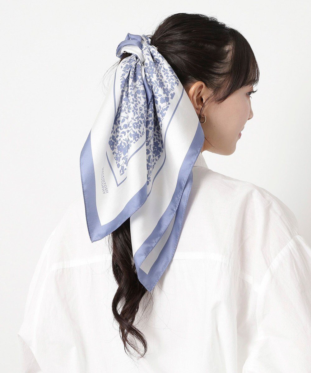 【ムーンバット/MOONBAT】のMACKINTOSH PHILOSOPHY(マッキントッシュ フィロソフィー)シルクスカーフ ボタニカル 68×68㎝ 日本製 インテリア・キッズ・メンズ・レディースファッション・服の通販 founy(ファニー) 　ファッション　Fashion　レディースファッション　Fashion for Women　クラシック　Classic, Timeless Style　コレクション　Collection, Seasonal Line　シルク　Silk, 100% Silk　スカーフ　Scarf, Neckwear　トリミング　Trimming, Decorative Edge　バンダナ　Bandana, Head Scarf　ボタニカル　Botanical, Floral Pattern　メンズ　Men's, Menswear　モダン　Modern, Contemporary　日本製　Made In Japan　スカイブルー|ID: prp329100004841699 ipo3291000000035805981