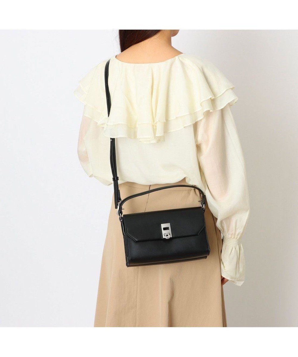 【アンビリオン/UNBILLION】のカカトゥ kakatoo / フラップワンハンドルショルダー 人気、トレンドファッション・服の通販 founy(ファニー) 　ファッション　Fashion　レディースファッション　Fashion for Women　オケージョン　Occasion Wear　ショルダー　Shoulder, Shoulder Strap　シルバー　Silver, Metallic Silver　シンプル　Simple, Minimal　財布　Wallet, Purse　ダブル　Double, Double-Breasted　フェミニン　Feminine, Girly　フラップ　Flap, Flap Pocket　ポーチ　Pouch, Small Case　再入荷　Restock / Back in Stock　 other-1|ID: prp329100004841749 ipo3291000000035853852