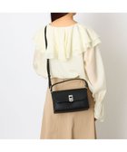 【アンビリオン/UNBILLION】のカカトゥ kakatoo / フラップワンハンドルショルダー 人気、トレンドファッション・服の通販 founy(ファニー) ファッション Fashion レディースファッション Fashion for Women オケージョン Occasion Wear ショルダー Shoulder, Shoulder Strap シルバー Silver, Metallic Silver シンプル Simple, Minimal 財布 Wallet, Purse ダブル Double, Double-Breasted フェミニン Feminine, Girly フラップ Flap, Flap Pocket ポーチ Pouch, Small Case 再入荷 Restock / Back in Stock thumbnail ブラック|ID: prp329100004841749 ipo3291000000035853854