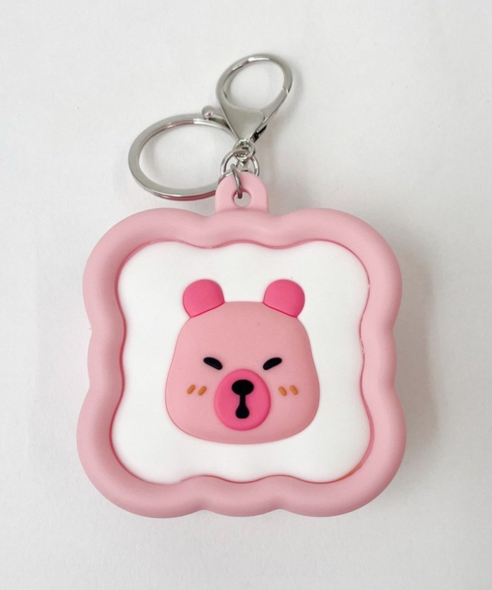 【ウィゴー/WEGO】のスクエアアニマルミニポーチ 人気、トレンドファッション・服の通販 founy(ファニー) 　ファッション　Fashion　レディースファッション　Fashion for Women　ミニ財布・二つ折り財布　Wallets & Card Cases　ポーチ&ミニバッグ　Pouches & Mini Bags　おすすめ　Recommended / Our Picks　キーホルダー　Keychain, Key Holder　シリコン　Silicone, Silicone Material　スマホ　Smartphone, Mobile Device　ポーチ　Pouch, Small Case　財布　Wallet, Purse　 other-1|ID: prp329100004841891 ipo3291000000035831691