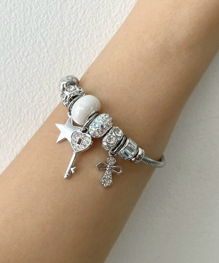 【ウィゴー/WEGO】のLMIXモチーフリングブレス インテリア・キッズ・メンズ・レディースファッション・服の通販 founy(ファニー) https://founy.com/ ファッション Fashion レディースファッション Fashion for Women ジュエリー Jewelry ファッションリング Fashion Rings チェーン＆カフブレスレット Cuff & Chain Bracelets おすすめ Recommended / Our Picks アクセサリー Fashion Accessories スマホ Smartphone, Mobile Device ブレスレット Bracelet, Wristband |ID: prp329100004841895 ipo3291000000035807580