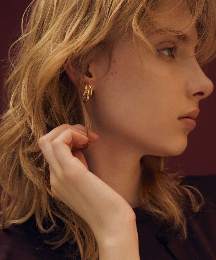 【組曲/KUMIKYOKU】のメタルフープイヤリング インテリア・キッズ・メンズ・レディースファッション・服の通販 founy(ファニー) https://founy.com/ ファッション Fashion レディースファッション Fashion for Women ジュエリー Jewelry ファッションリング Fashion Rings イヤリング・フープ・ドロップタイプ Hoop, Drop & Clip Earrings アクセサリー Fashion Accessories イヤリング Earrings シリコン Silicone, Silicone Material シンプル Simple, Minimal デニム Denim, Jeans Material フープ Hoop, Hoop Earrings メタル Metal, Metal Parts |ID: prp329100004841946 ipo3291000000035595495