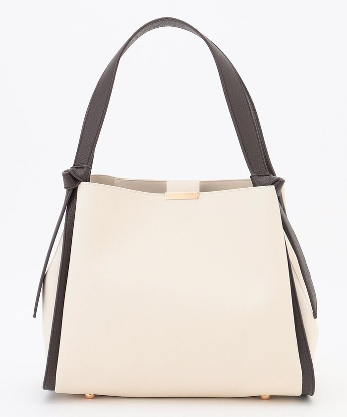 【組曲/KUMIKYOKU】のノットデザイン トートバッグ インテリア・キッズ・メンズ・レディースファッション・服の通販 founy(ファニー) https://founy.com/ ファッション Fashion レディースファッション Fashion for Women バッグ Bags シンプル Simple, Minimal スーツ Suit, Formalwear 台形 A-Line, Trapezoid Shape 定番 Standard, Basic Item フィット Fit, Slim Fit フェイクレザー Faux Leather, PU Leather フォルム Silhouette, Form ポケット Pocket, Pocket Detail おすすめ Recommended / Our Picks セレモニー Ceremony ビジネス 仕事 通勤 Business / Work / Commuting |ID: prp329100004842001 ipo3291000000035726476