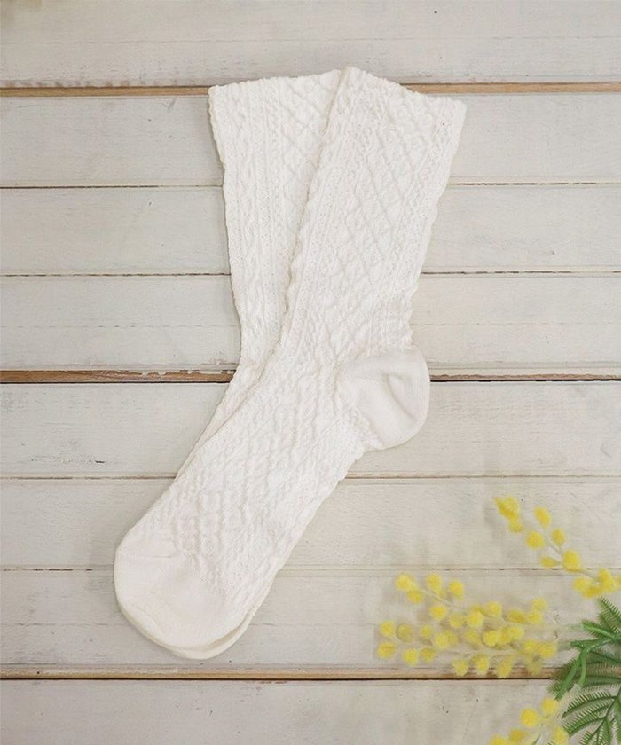 【ティアクラッセ/Tiaclasse】のケーブル柄編みソックス インテリア・キッズ・メンズ・レディースファッション・服の通販 founy(ファニー) https://founy.com/ ファッション Fashion レディースファッション Fashion for Women ソックス&靴下 Socks & Hosiery レッグウェア・ストッキング Legwear & Hosiery くるぶし Ankle-Length アクセサリー Fashion Accessories アンクル Ankle-Length Design カーディガン Cardigan, Knitwear ショート Short, Short Length シンプル Simple, Minimal ソックス Socks, Hosiery チュニック Tunic, Long Top エレガント 上品 Elegant 再入荷 Restock / Back in Stock 新作・新入荷 New Arrivals / New In 旅行 Travel A/W・秋冬 Autumn/Winter |ID: prp329100004842135 ipo3291000000035811147