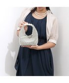 【アンビリオン/UNBILLION】のカシュカシュ cachecache / シルバービーズ手提げバッグ 人気、トレンドファッション・服の通販 founy(ファニー) ファッション Fashion レディースファッション Fashion for Women バッグ Bags オケージョン Occasion Wear カラフル Colorful Design コンパクト Compact, Small Size シルバー Silver, Metallic Silver スパンコール Sequins, Sequin Embellishment スマホ Smartphone, Mobile Device 財布 Wallet, Purse ハンド Hand, Handmade パーティ Party, Party Style ミックス Mix, Mixed Style モチーフ Motif, Design Theme 再入荷 Restock / Back in Stock 結婚式 Wedding thumbnail ホワイト|ID: prp329100004842174 ipo3291000000035834243