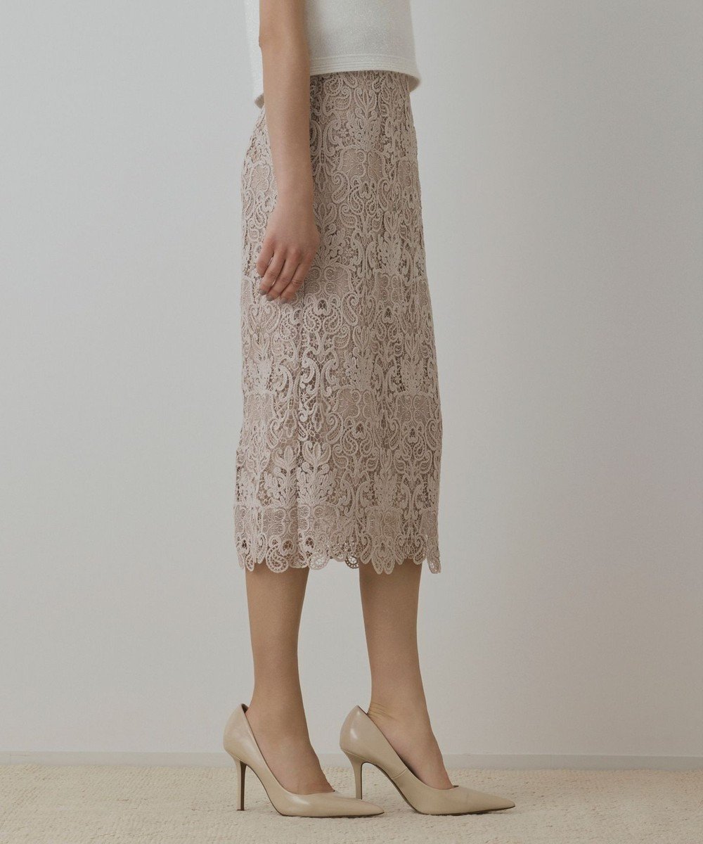 【グレース コンチネンタル/GRACE CONTINENTAL】のレ-スタイトスカート 人気、トレンドファッション・服の通販 founy(ファニー) 　ファッション　Fashion　レディースファッション　Fashion for Women　スカート　Skirts　シンプル　Simple, Minimal　ジャケット　Jacket, Outerwear　スカラップ　Scallop, Scalloped Edge　リュクス　Luxury, Elegant, High-End, Chic　レース　Lace, Lace Fabric　A/W・秋冬　Autumn/Winter　 other-1|ID: prp329100004842201 ipo3291000000035834404