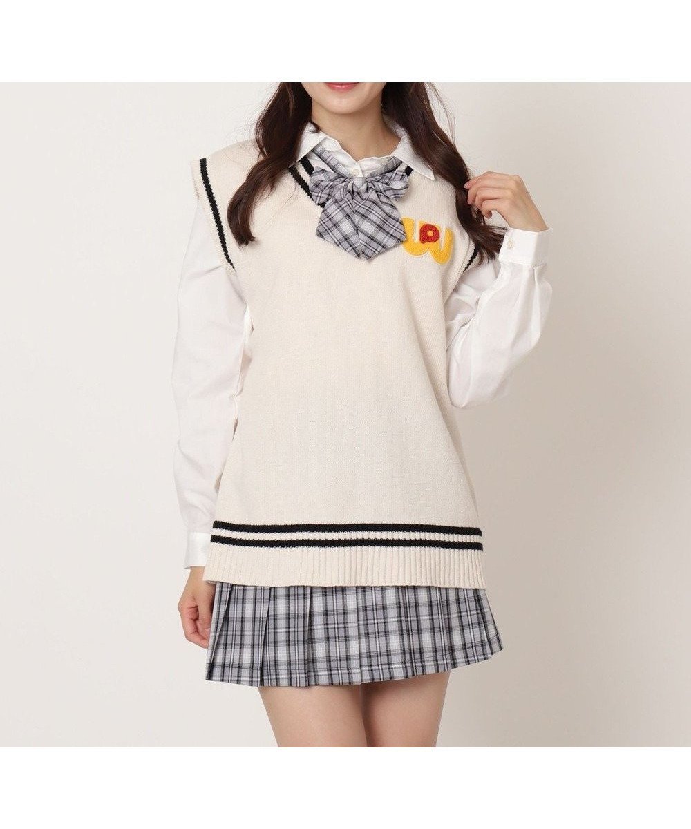 【ウィゴー/WEGO】の【SCHOOLITEM】ワールドペガサスコラボベスト インテリア・キッズ・メンズ・レディースファッション・服の通販 founy(ファニー) 　ファッション　Fashion　レディースファッション　Fashion for Women　アウター　Coat / Outerwear Collection　トップス・カットソー　Cut & Sew Tops　ベスト&ジレ / 重ね着スタイル　Vests & Gilets　スマホ　Smartphone, Mobile Device　人気　Popular, Best Seller　ベスト　Vest, Waistcoat　ワンポイント　One Point, Statement Accent　A/W・秋冬　Autumn/Winter　オフホワイト|ID: prp329100004842210 ipo3291000000035811858