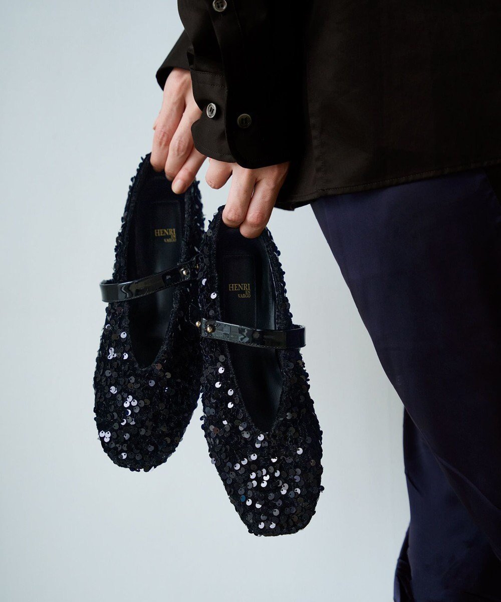 【ベイジ,/BEIGE,】の【一部店舗限定】HENRI EN VARGO / MATHILDE スパンコールメリージェーン インテリア・キッズ・メンズ・レディースファッション・服の通販 founy(ファニー) 　ファッション　Fashion　レディースファッション　Fashion for Women　シューズ　Shoes, Footwear　シルバー　Silver, Metallic Silver　スパンコール　Sequins, Sequin Embellishment　スマート　Smart, Elegant　フォルム　Silhouette, Form　ベーシック　Basic, Essential　ラグジュアリー　Luxury, Elegant　Black|ID: prp329100004842249 ipo3291000000035287128