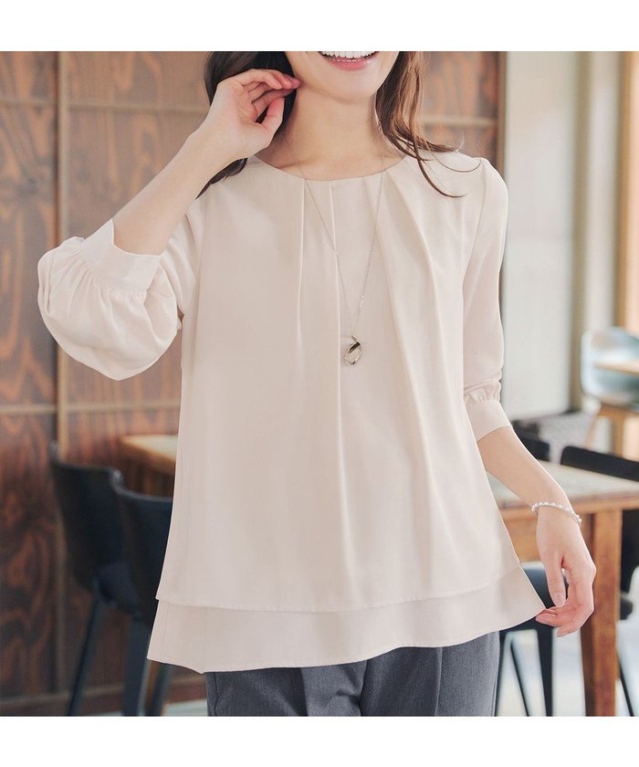 【ティアクラッセ/Tiaclasse】のつまみタック袖レイヤードブラウス インテリア・キッズ・メンズ・レディースファッション・服の通販 founy(ファニー) https://founy.com/ ファッション Fashion レディースファッション Fashion for Women トップス・カットソー Cut & Sew Tops シャツ・ブラウス・オフィスカジュアル Elegant Blouses & Button-Ups アクセサリー Fashion Accessories ウォッシャブル Machine Washable 春 Spring 洗える Machine Washable 秋 Autumn カーディガン Cardigan, Knitwear シンプル Simple, Minimal チュニック Tunic, Long Top 長袖 Long Sleeve, Full Sleeve フェミニン Feminine, Girly 無地 Plain, Solid Color 冬 Winter / This Winter S/S・春夏 SS, Spring/Summer, Warm Season 再入荷 Restock / Back in Stock 夏 Summer エレガント 上品 Elegant 新作・新入荷 New Arrivals / New In ビジネス 仕事 通勤 Business / Work / Commuting |ID: prp329100004842288 ipo3291000000035940739