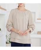 【ティアクラッセ/Tiaclasse】のつまみタック袖レイヤードブラウス ライトベージュ|ID: prp329100004842288 ipo3291000000035940745