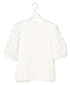 【23区/NIJYUSANKU】の【GOLD LABEL】エンブロイダリー コンビ TEE 人気、トレンドファッション・服の通販 founy(ファニー) ファッション Fashion レディースファッション Fashion for Women トップス・カットソー Cut & Sew Tops シャツ・ブラウス・オフィスカジュアル Elegant Blouses & Button-Ups ロングTシャツ・Tシャツ Longline T-Shirts & Tees カットソー・ベーシックTシャツ Cut-and-Sewn Tops / Stretch Tees & Basics エンブロイダリー Embroidery Design カットソー Cut and Sewn Top コレクション Collection, Seasonal Line コンパクト Compact, Small Size コンビ Combo, Combination Style シアー Sheer, See-Through シフォン Chiffon, Lightweight Fabric シルク Silk, 100% Silk シンプル Simple, Minimal スマート Smart, Elegant フリル Frill, Ruffle ラッフル Ruffle, Frill A/W・秋冬 Autumn/Winter 冬 Winter / This Winter エレガント 上品 Elegant 2025年 2025 2025-2026秋冬・A/W Autumn/Winter 2025–26 AW25–26 thumbnail ホワイト系|ID: prp329100004842339 ipo3291000000035287398