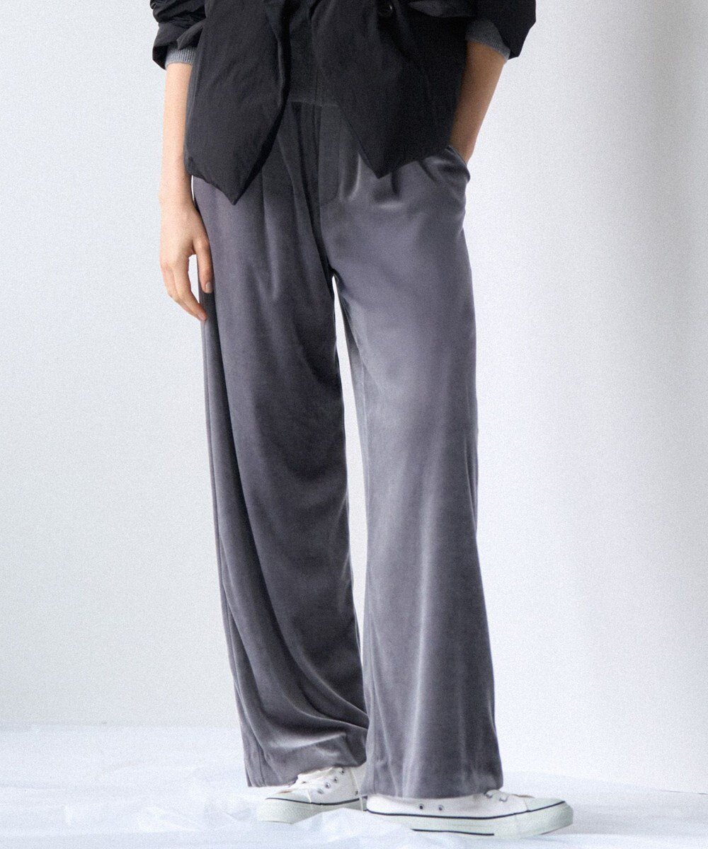 【23区/NIJYUSANKU】の【GOLD LABEL】プレミアムベロア ドロスト ワイドパンツ 人気、トレンドファッション・服の通販 founy(ファニー) 　ファッション　Fashion　レディースファッション　Fashion for Women　パンツ　Pants & Trousers　コレクション　Collection, Seasonal Line　シンプル　Simple, Minimal　ストレッチ　Stretch, Stretchy Fabric　スポーティ　Sporty, Casual Athletic　スマート　Smart, Elegant　ドレープ　Drape, Draping Fabric　プレミアム　Premium, High-End　ベロア　Velour, Soft Velvet　リラックス　Relax, Relaxed Fit　ワイド　Wide, Wide Fit　A/W・秋冬　Autumn/Winter　冬　Winter / This Winter　2025年　2025　2025-2026秋冬・A/W　Autumn/Winter 2025–26 AW25–26　 other-1|ID: prp329100004842358 ipo3291000000035464832