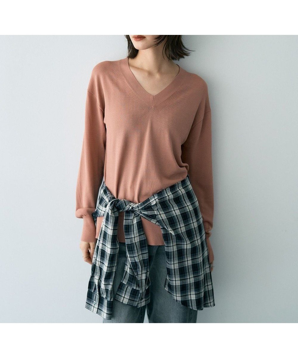 【イェッカ ヴェッカ/YECCA VECCA】のVネックスリットニット 人気、トレンドファッション・服の通販 founy(ファニー) 　ファッション　Fashion　レディースファッション　Fashion for Women　トップス・カットソー　Cut & Sew Tops　ニット　Knit Tops & Sweaters　Vネックトップス　V-Neck Tops / V-Cut Neckline Shirts　おすすめ　Recommended / Our Picks　アシンメトリー　Asymmetrical Style　カットソー　Cut and Sewn Top　スリット　Slit, Slit Detail　セーター　Sweater, Knitwear　フォルム　Silhouette, Form　ポケット　Pocket, Pocket Detail　エレガント 上品　Elegant　A/W・秋冬　Autumn/Winter　 other-1|ID: prp329100004842397 ipo3291000000035287567