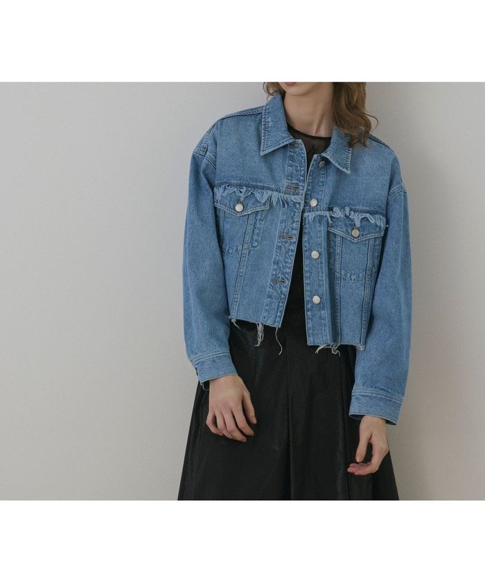 【グレース コンチネンタル/GRACE CONTINENTAL】のフリンジデニムジャケット インテリア・キッズ・メンズ・レディースファッション・服の通販 founy(ファニー) https://founy.com/ ファッション Fashion レディースファッション Fashion for Women アウター Coat / Outerwear Collection レディースジャケット・軽アウター Jackets デニムジャケット / カジュアルアウター Denim Jackets おすすめ Recommended / Our Picks ジャケット Jacket, Outerwear デニム Denim, Jeans Material フリンジ Fringe, Tassel ルーズ Loose, Oversized 定番 Standard, Basic Item A/W・秋冬 Autumn/Winter |ID: prp329100004842402 ipo3291000000035813569
