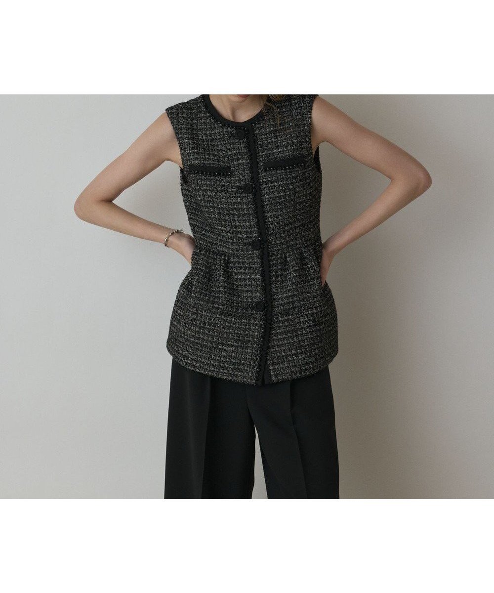 【グレース コンチネンタル/GRACE CONTINENTAL】のツイードペプラムベスト インテリア・キッズ・メンズ・レディースファッション・服の通販 founy(ファニー) 　ファッション　Fashion　レディースファッション　Fashion for Women　アウター　Coat / Outerwear Collection　トップス・カットソー　Cut & Sew Tops　ベスト&ジレ / 重ね着スタイル　Vests & Gilets　おすすめ　Recommended / Our Picks　クラシカル　Classical, Vintage-Inspired　セットアップ　Set-Up, Coordinated Outfit　ツイード　Twill, Twill Weave　ハイネック　High Neck, Mock Neck　ビジュー　Bijou, Jewel-like Accent　ベスト　Vest, Waistcoat　ペプラム　Peplum, Flared Hem　モノトーン　Monotone, Black and White　リュクス　Luxury, Elegant, High-End, Chic　エレガント 上品　Elegant　A/W・秋冬　Autumn/Winter　ブラック|ID: prp329100004842433 ipo3291000000035835737