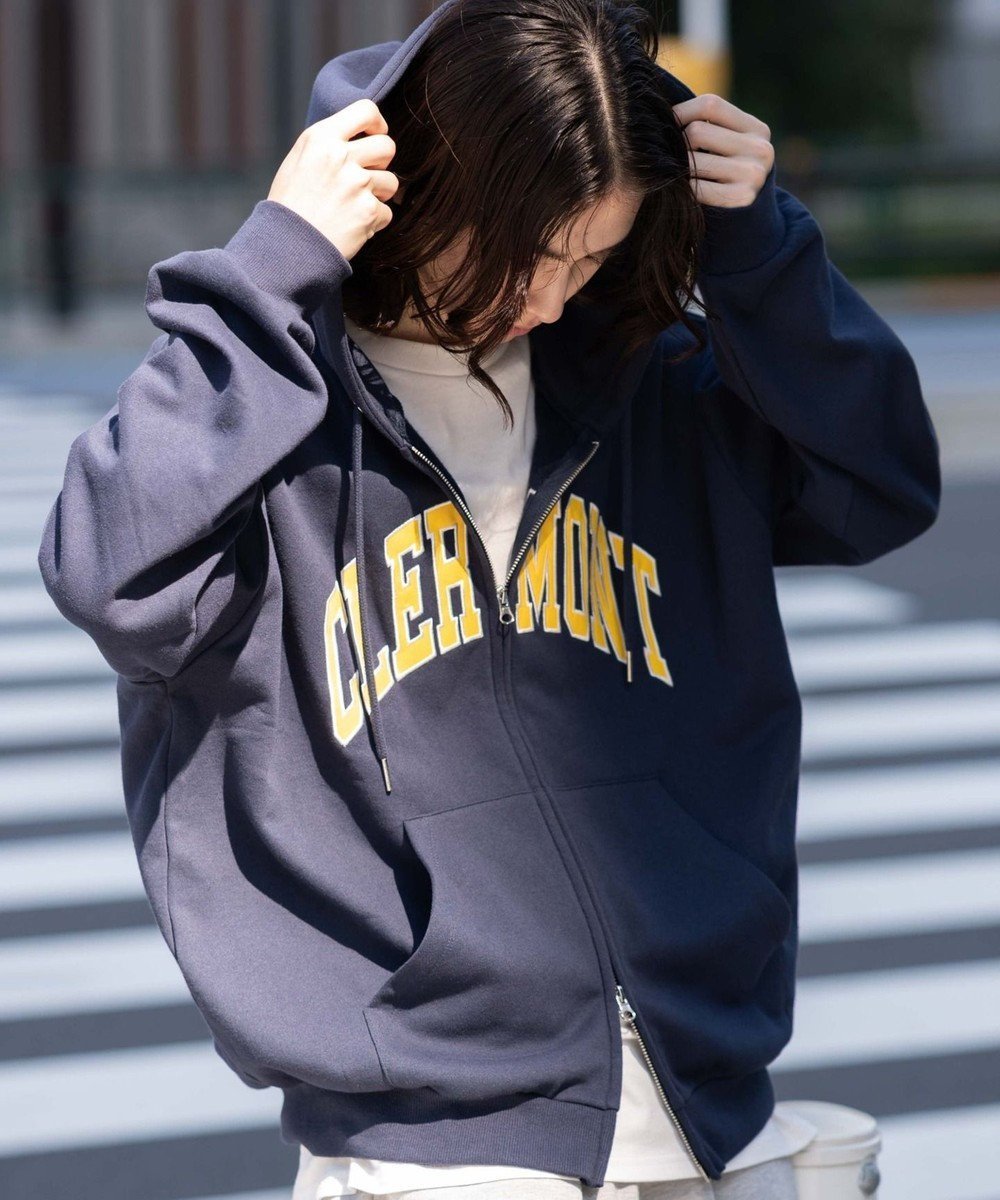 【ウィゴー/WEGO】の【25年秋冬新作/ユニセックス着用ITEM/SMLサイズ展開】グラフィックロゴダブルZIPパーカー インテリア・キッズ・メンズ・レディースファッション・服の通販 founy(ファニー) ファッション Fashion レディースファッション Fashion for Women トップス・カットソー Cut & Sew Tops レディースパーカー・カジュアルフーディー Casual Hoodies & Sweatshirts カーゴパンツ Cargo Pants, Utility Pants グラフィック Graphic, Graphic Design シンプル Simple, Minimal スマホ Smartphone, Mobile Device ダブル Double, Double-Breasted デニム Denim, Jeans Material 長袖 Long Sleeve, Full Sleeve パーカー Hoodie, Parka フロント Front, Front Design 無地 Plain, Solid Color リラックス Relax, Relaxed Fit A/W・秋冬 Autumn/Winter おすすめ Recommended / Our Picks ネイビー|ID: prp329100004842552 ipo3291000000035856434