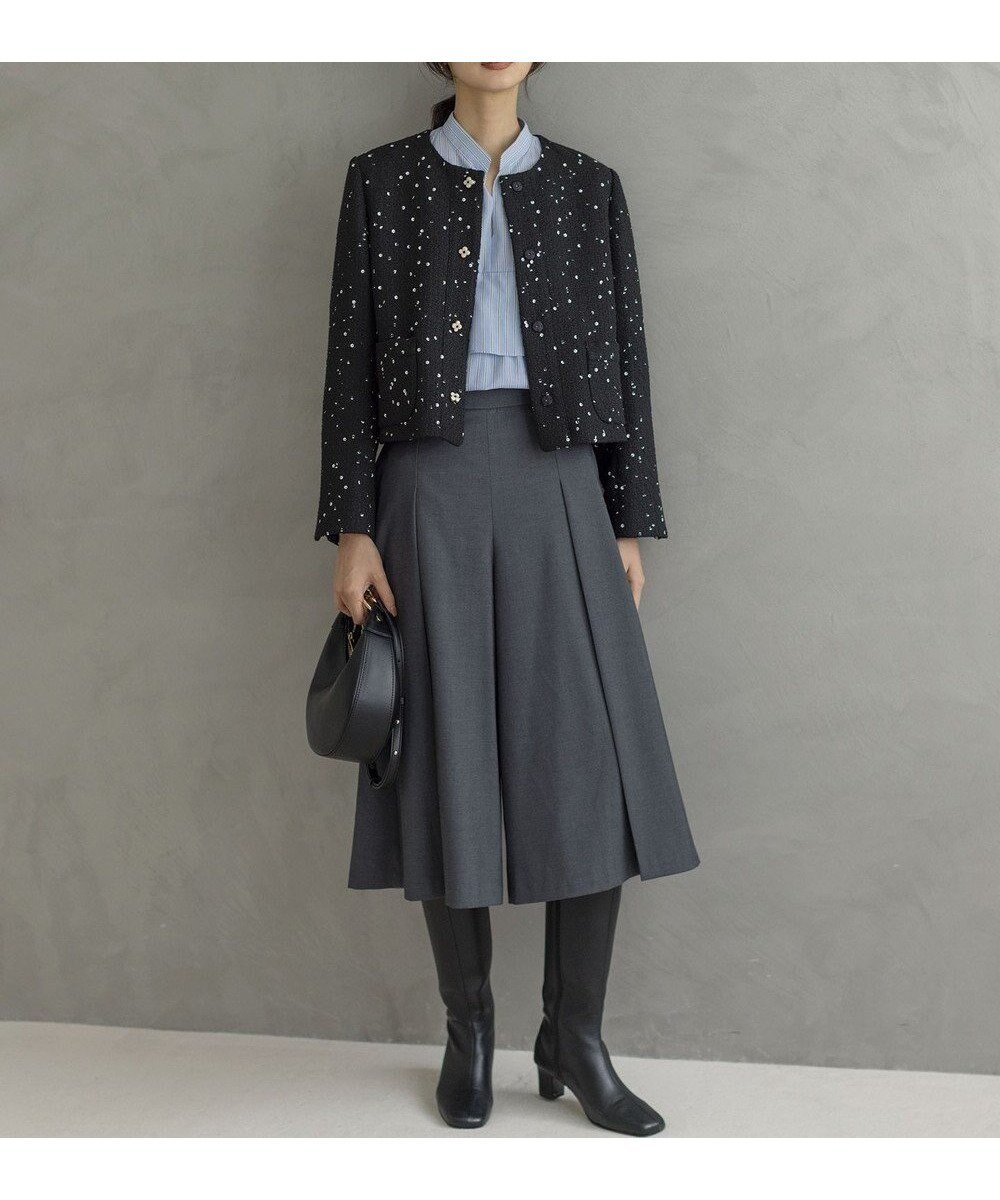 【組曲/KUMIKYOKU】のハンサムツイルキュロット パンツ インテリア・キッズ・メンズ・レディースファッション・服の通販 founy(ファニー) 　ファッション　Fashion　レディースファッション　Fashion for Women　スカート　Skirts　ウォーム　Warm Fabric　キュロット　Culottes, Wide Shorts　ジャケット　Jacket, Outerwear　ストレッチ　Stretch, Stretchy Fabric　チェック　Check, Plaid, Tartan　ドレープ　Drape, Draping Fabric　フロント　Front, Front Design　A/W・秋冬　Autumn/Winter　おすすめ　Recommended / Our Picks　エレガント 上品　Elegant　グレー系|ID: prp329100004842587 ipo3291000000035838474