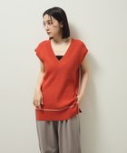 【グリーンパークス/Green Parks】の裾ラインケーブルニットベスト 人気、トレンドファッション・服の通販 founy(ファニー) ファッション Fashion レディースファッション Fashion for Women アウター Coat / Outerwear Collection トップス・カットソー Cut & Sew Tops ニット Knit Tops & Sweaters ベスト&ジレ / 重ね着スタイル Vests & Gilets おすすめ Recommended / Our Picks オレンジ Orange スリット Slit, Slit Detail フィット Fit, Slim Fit ベスト Vest, Waistcoat ポケット Pocket, Pocket Detail 夏 Summer S/S・春夏 SS, Spring/Summer, Warm Season A/W・秋冬 Autumn/Winter thumbnail Orange|ID: prp329100004842595 ipo3291000000035613770