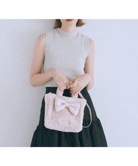 【メゾンドフルール/Maison de FLEUR】のサテンリボンファー2Wayスクエアトートバッグ 人気、トレンドファッション・服の通販 founy(ファニー) ファッション Fashion レディースファッション Fashion for Women バッグ Bags スクエア Square, Square Shape フォルム Silhouette, Form リボン Ribbon, Bow |ID:prp329100004842632