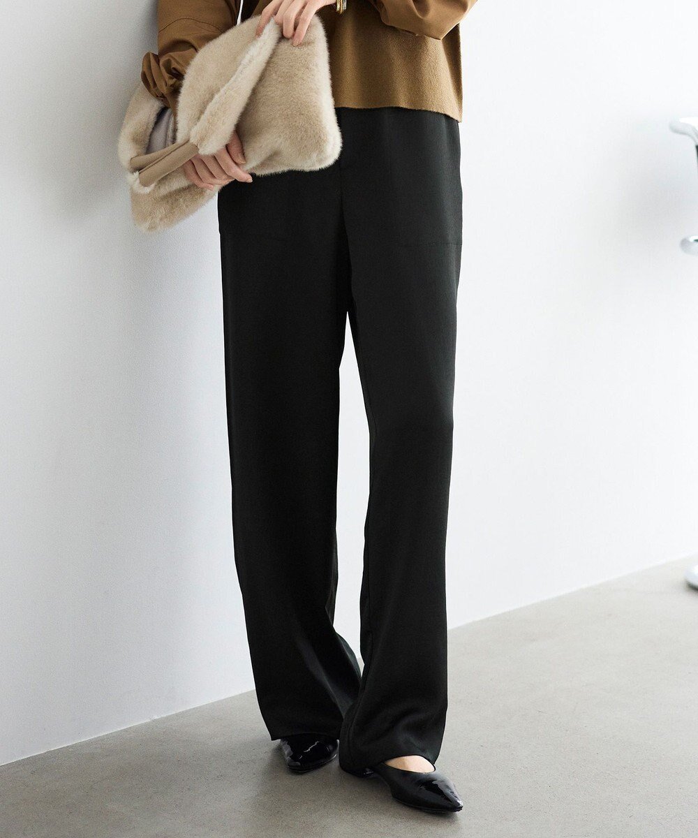 【自由区/JIYU-KU】の【カタログ掲載】ドレーピーサテンベイカー パンツ インテリア・キッズ・メンズ・レディースファッション・服の通販 founy(ファニー) 　ファッション　Fashion　レディースファッション　Fashion for Women　パンツ　Pants & Trousers　エレガント 上品　Elegant　サテン　Satin, Glossy Fabric　ストレート　Straight, Straight Cut　トレンド　Trend, Trending Now　ドレープ　Drape, Draping Fabric　バランス　Balance, Style Balance　ワイド　Wide, Wide Fit　ヴィンテージ　Vintage Style　A/W・秋冬　Autumn/Winter　ブラック|ID: prp329100004842722 ipo3291000000035571423