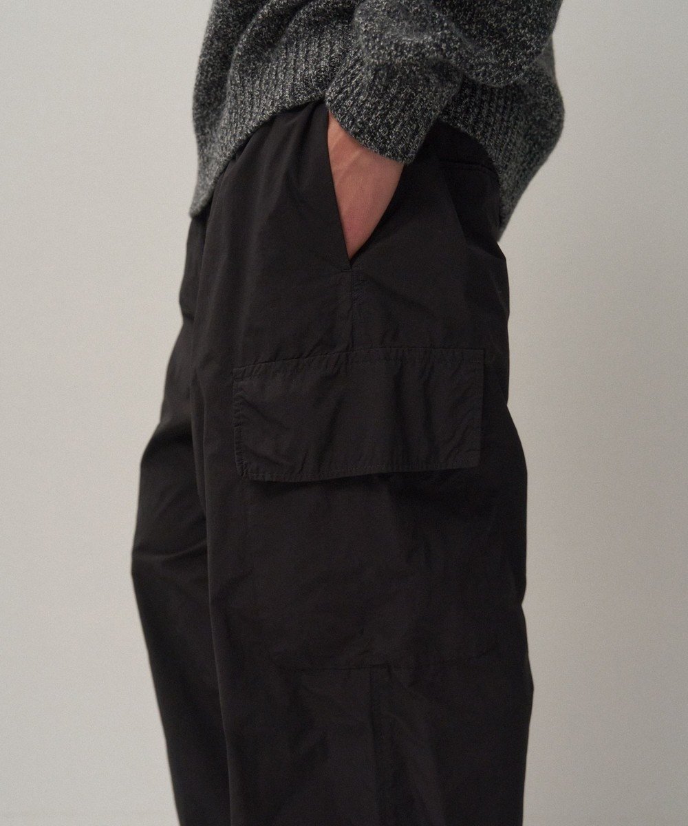 【エイトン/ATON】のAIR WEATHER ユーティリティーカーゴパンツ - UNISEX インテリア・キッズ・メンズ・レディースファッション・服の通販 founy(ファニー) 　ファッション　Fashion　レディースファッション　Fashion for Women　パンツ　Pants & Trousers　ユニセックス　Unisex, Genderless　カーゴパンツ　Cargo Pants, Utility Pants　スピンドル　Spindle, Drawcord　フレンチ　French, French Style　ミリタリー　Military, Army Style　ライナー　Liner, Inner Layer　A/W・秋冬　Autumn/Winter　BLACK|ID: prp329100004842732 ipo3291000000035766981